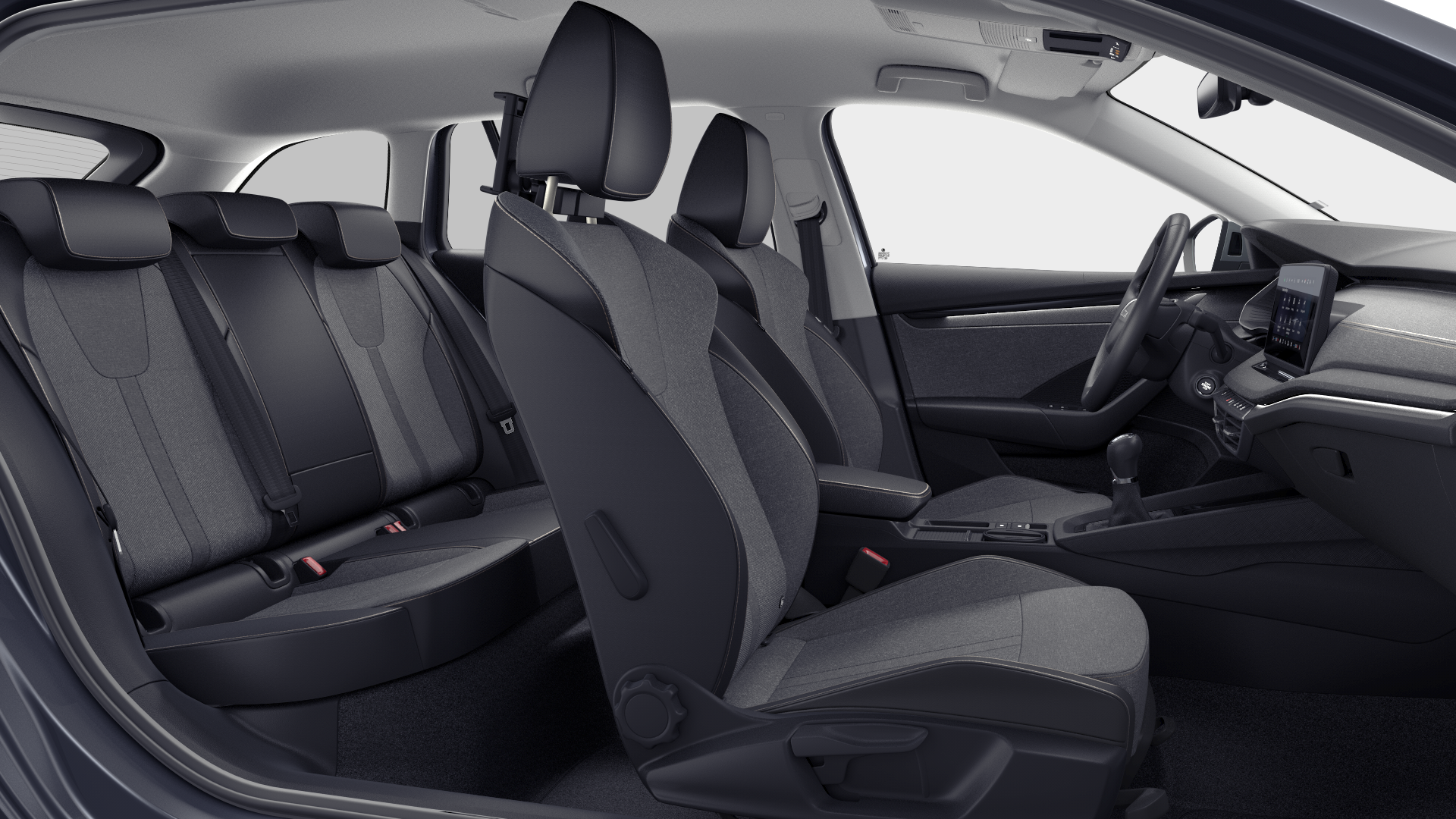 Notranjost sodobnega avtomobila Škoda Octavia Combi s sivimi sedeži, ki imajo športen dizajn. Sedeži so urejeni v dveh vrstah, spredaj sta dva sedeža, zadaj pa sedežna klop za tri osebe. Armatura je opremljena z zaslonom na dotik.